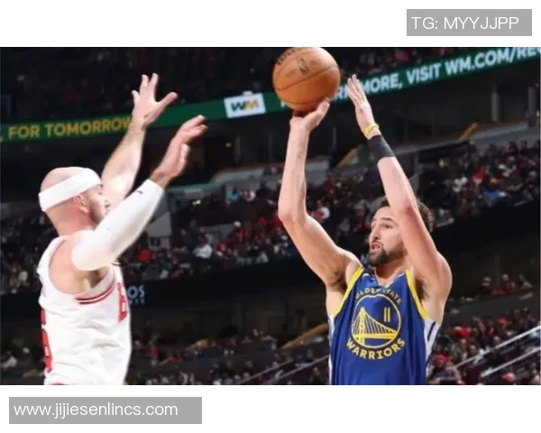 2015年11月21日勇士与公牛的激烈对决回顾与精彩瞬间分析