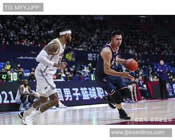 赫塔菲迎战巴塞尔强强对决引发球迷热议与期待